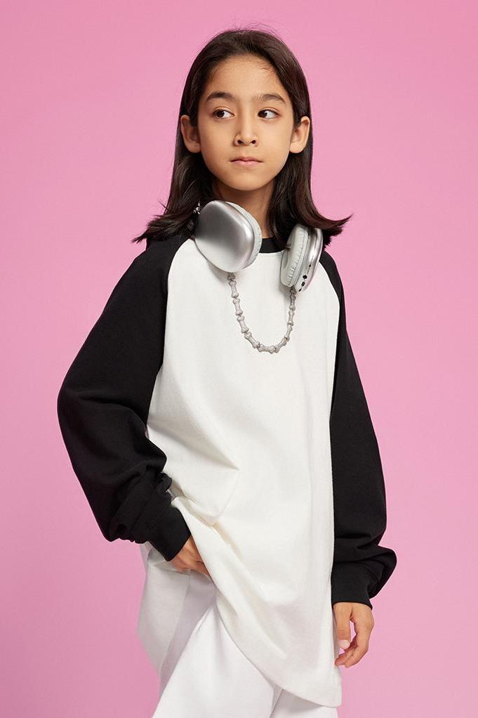 Kids Contrast Sleeve Crew