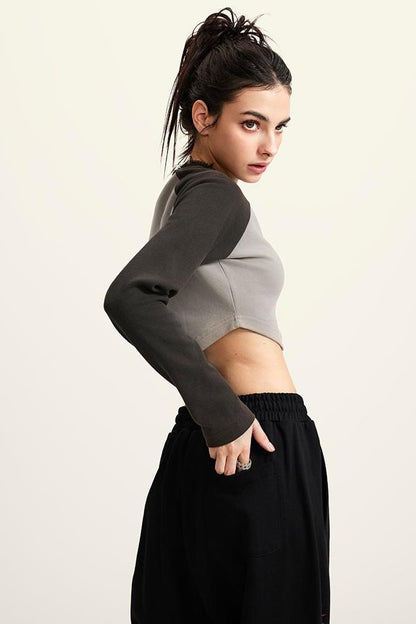 Contrast Sleeve Crop Crew