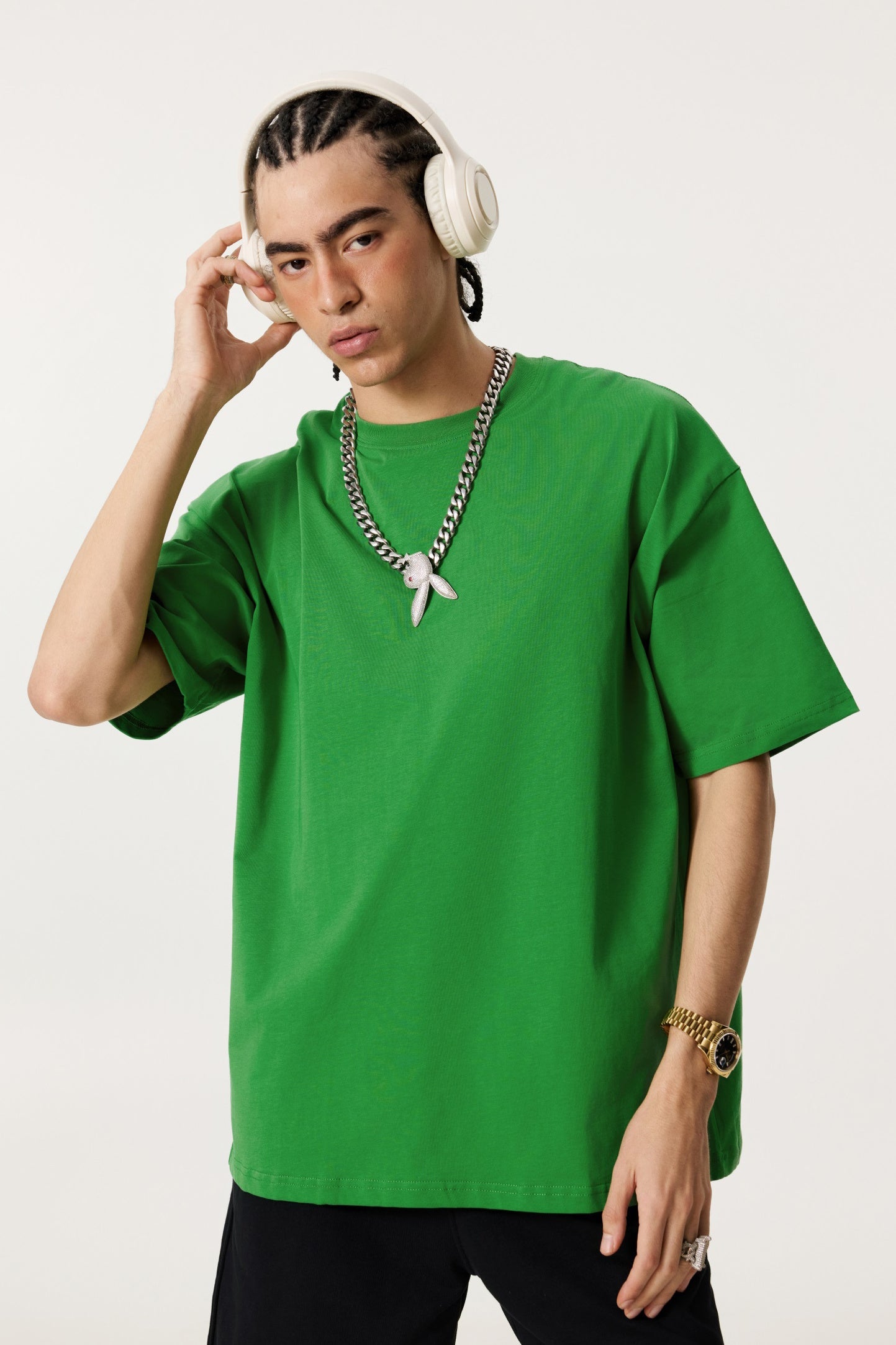 100% Cotton 235GSM Coolness Material Tee