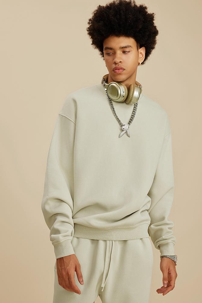 355G Washed Fleece Crew