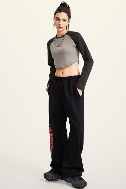 Contrast Sleeve Crop Crew