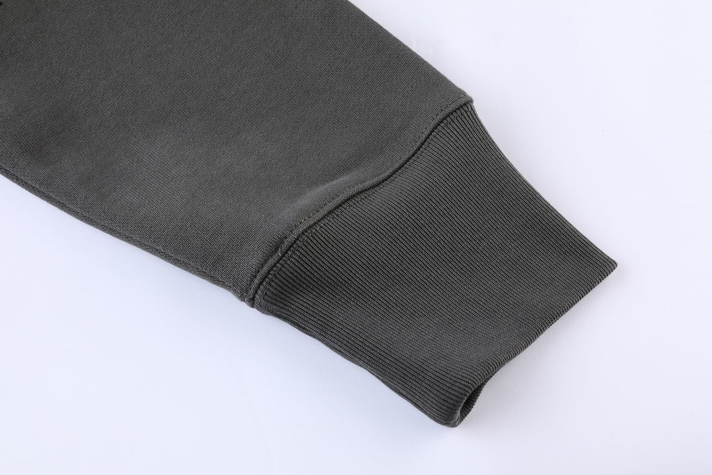 530 GSM 100% Cotton Sweater Customized Sweater