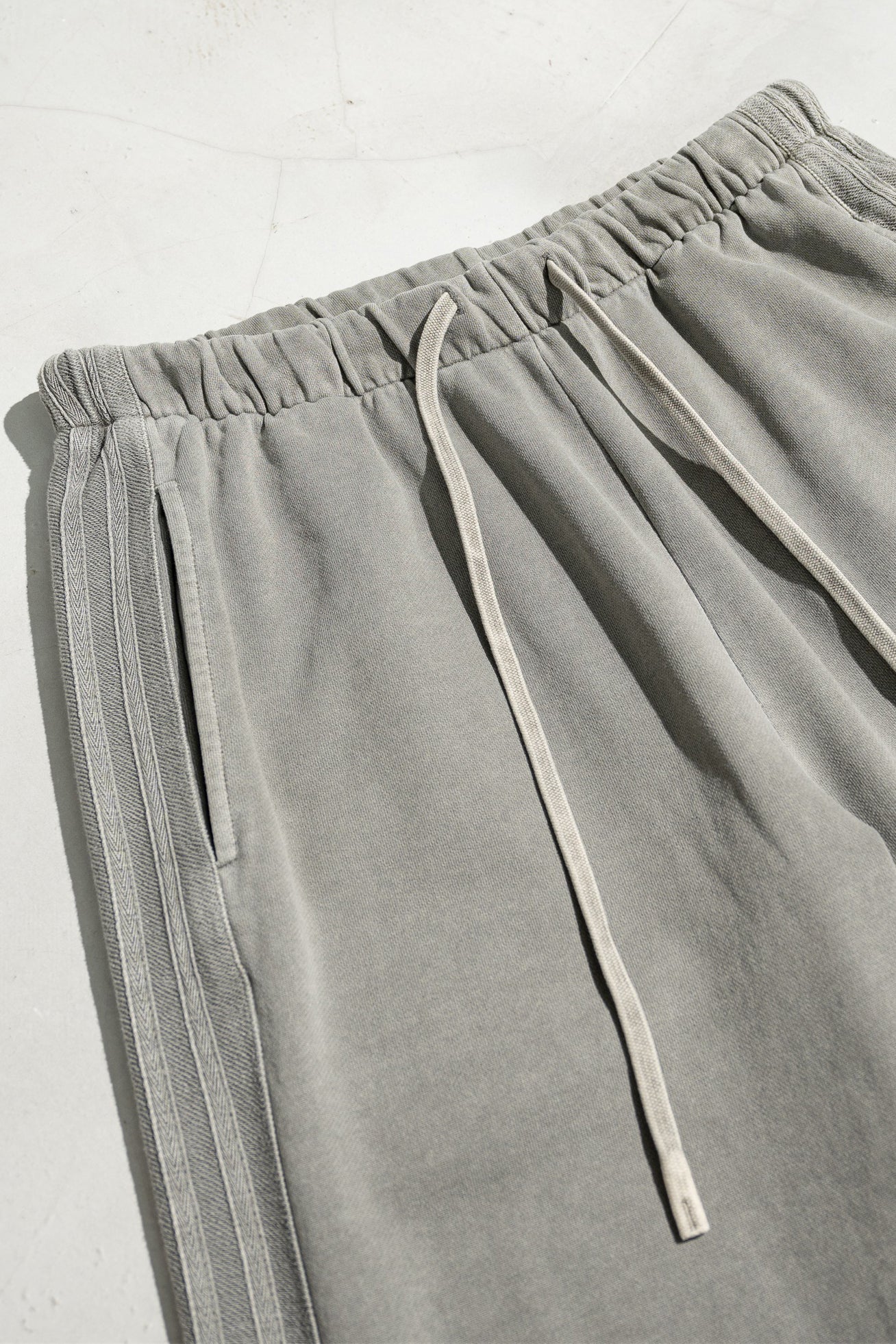 Stripe Side Washed Sweatpants